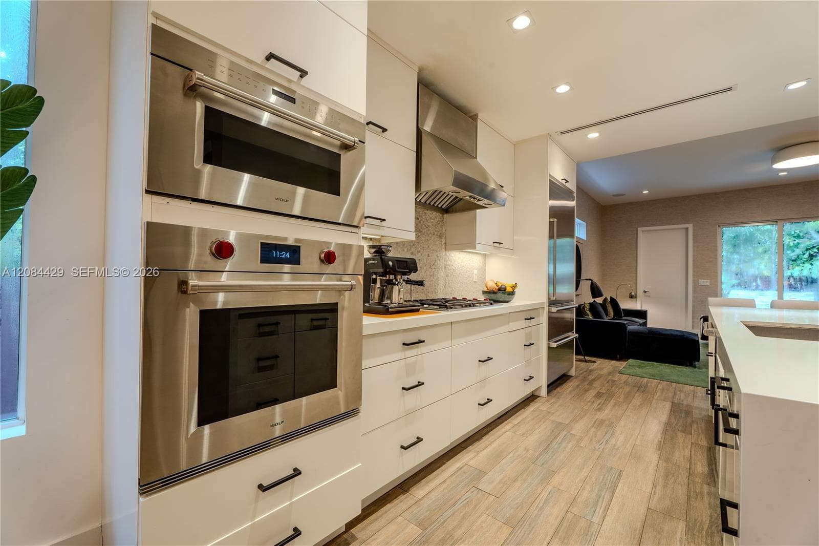 3167 Gifford Ln # 3167, Miami FL 33133