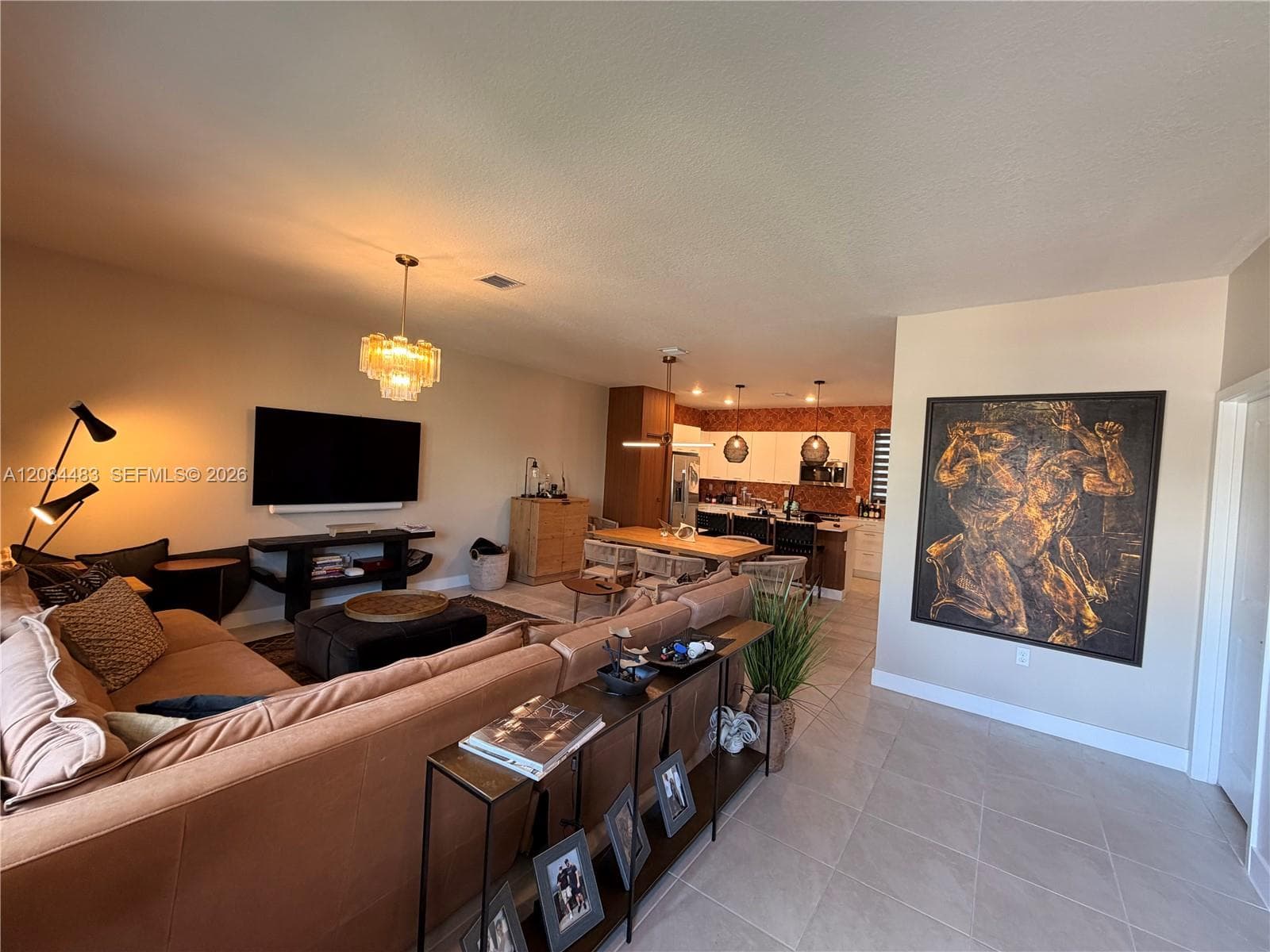 8316 NW 43rd St, Doral FL 33166