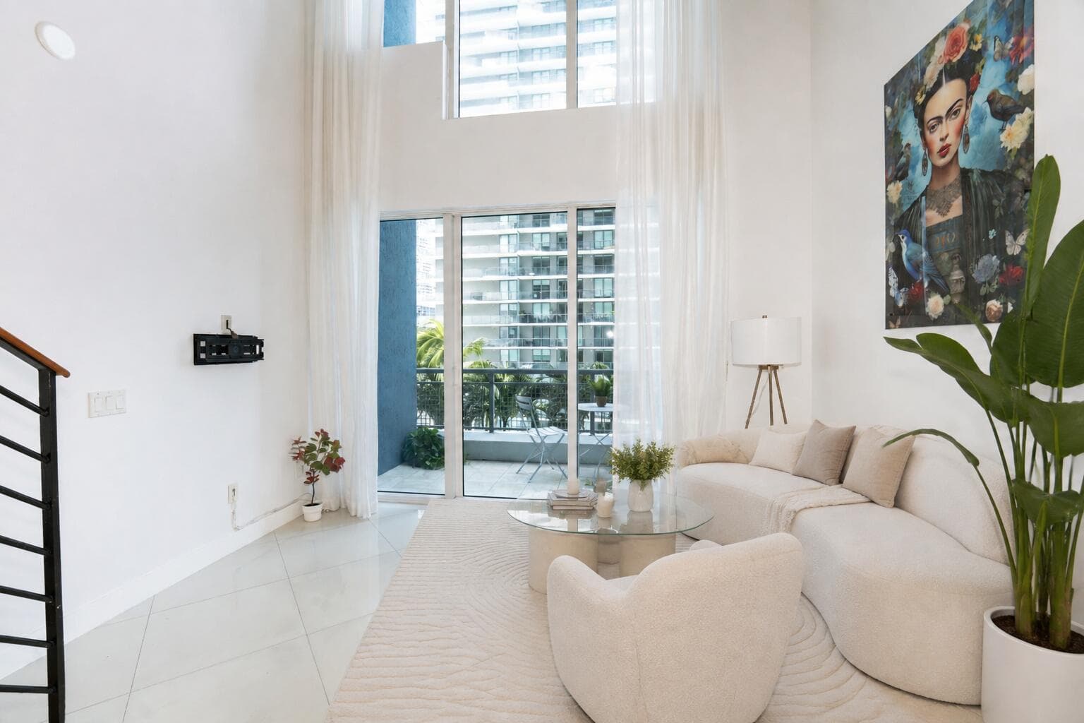 60 SW 13TH Street # 1418, Miami FL 33130