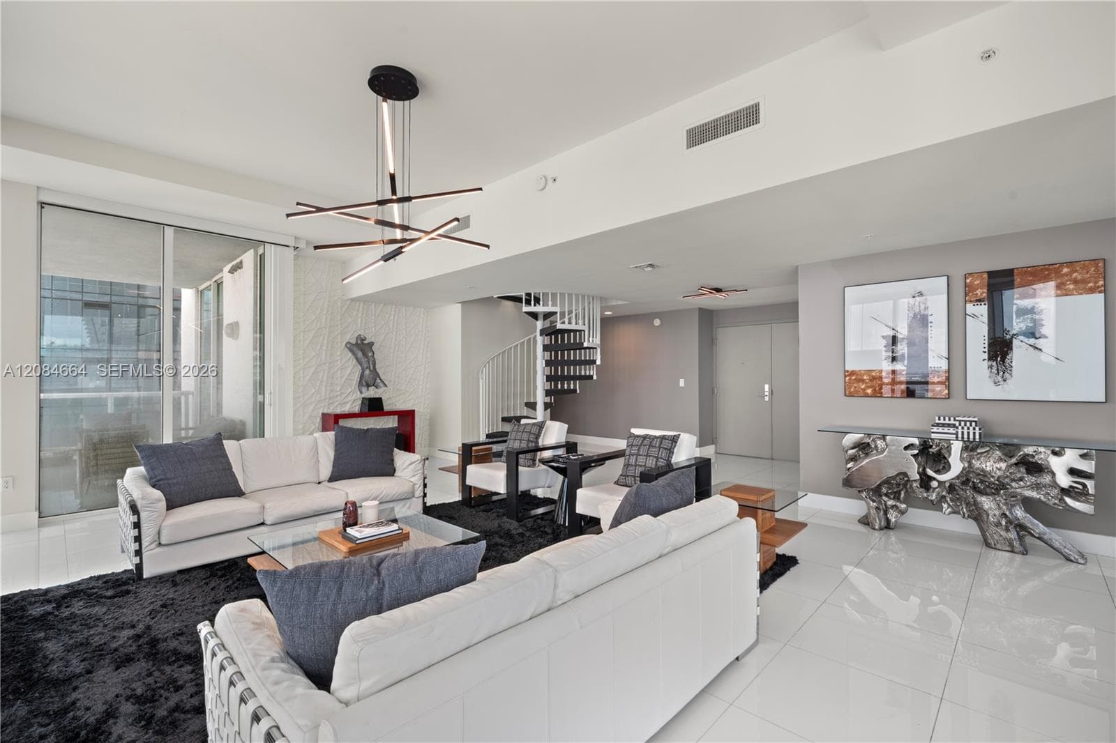 244 Biscayne Blvd, Miami FL 33132