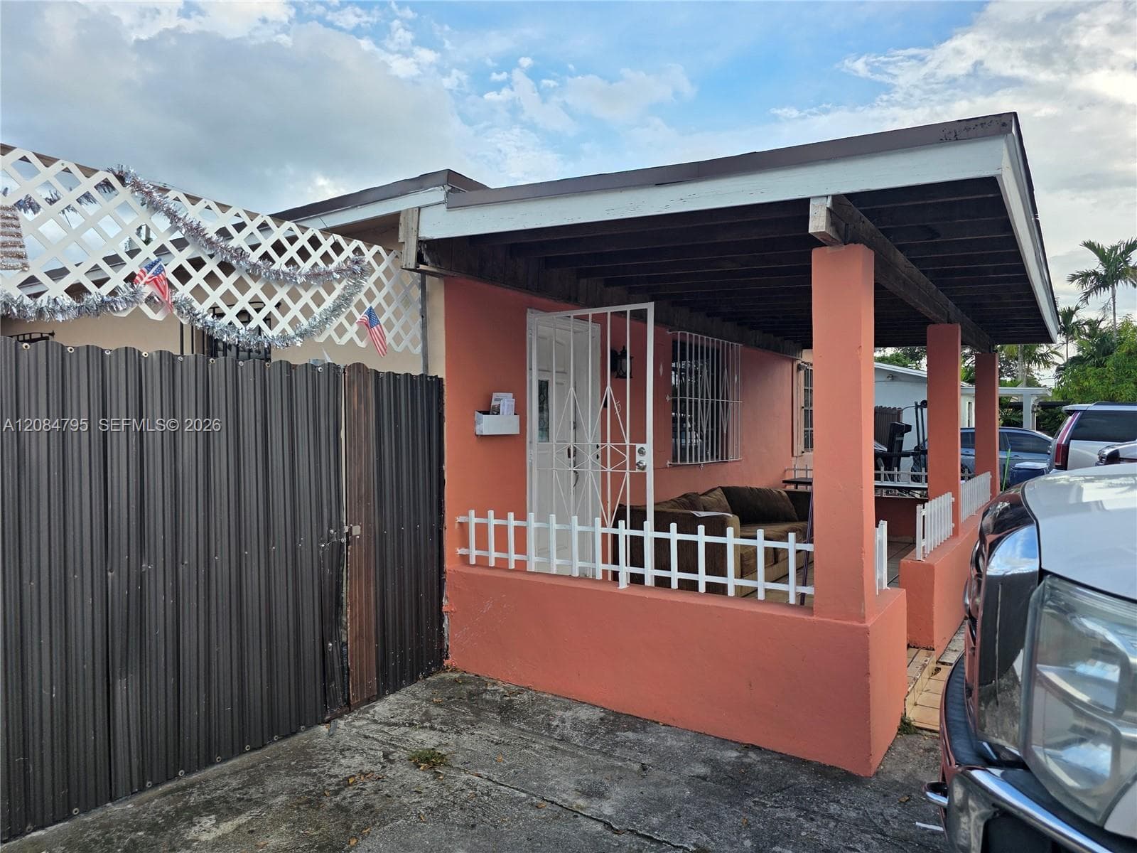 55 SW 60th Ct, Miami FL 33144