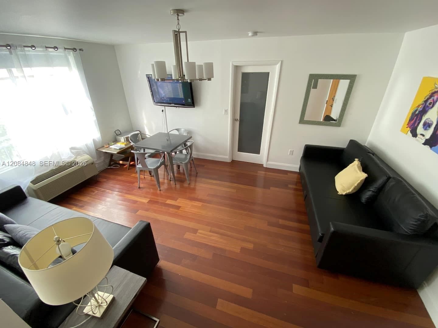 420 15th St # 205, Miami Beach FL 33139