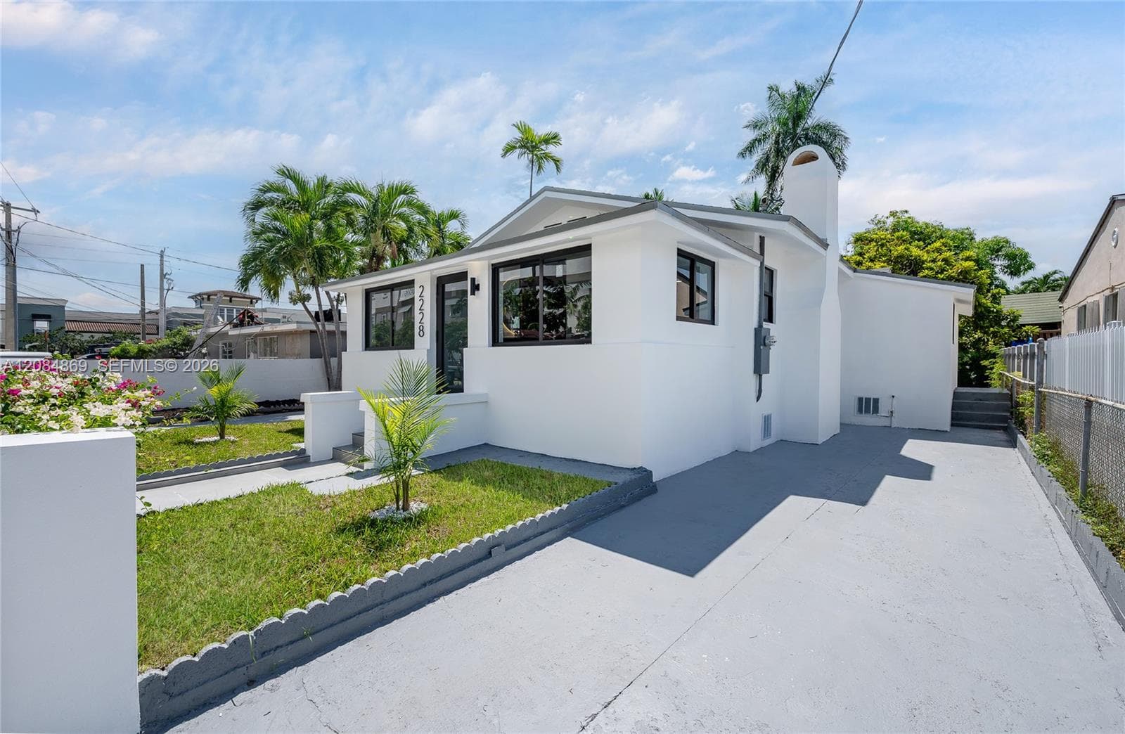 2228 SW 2nd St, Miami FL 33135