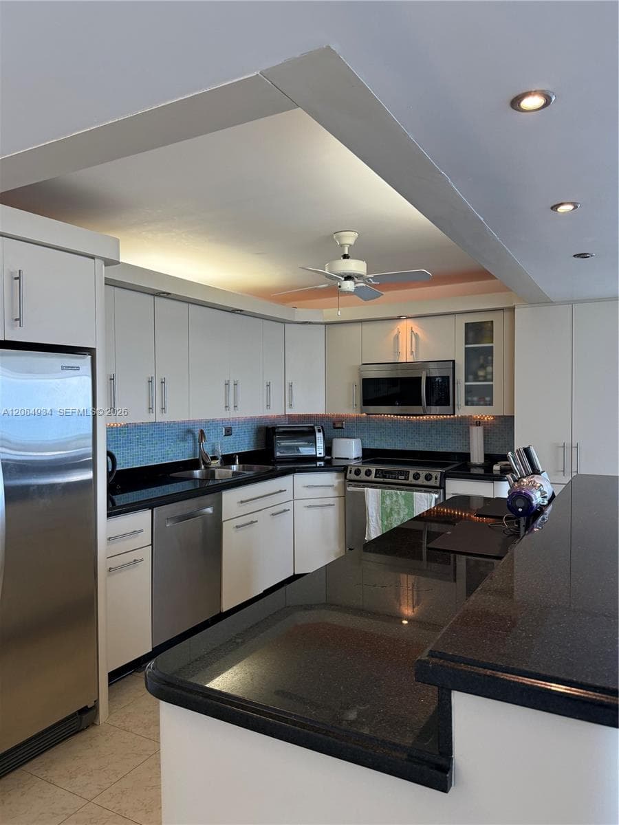 7135 SE Collins Ave # 1806, Miami Beach FL 33141