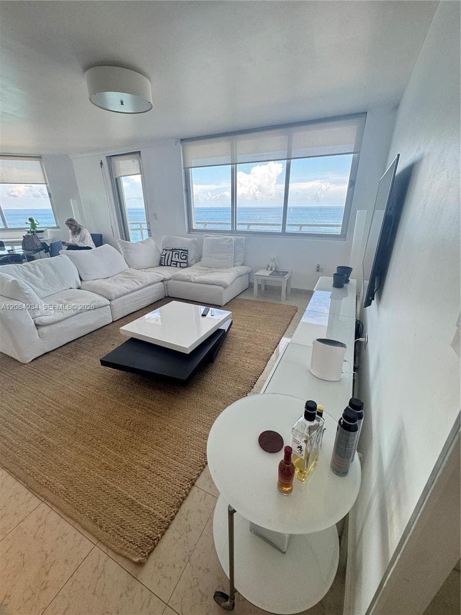 7135 SE Collins Ave # 1806, Miami Beach FL 33141