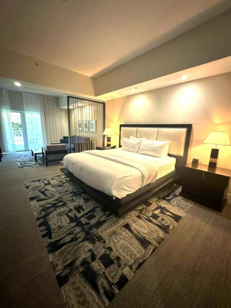 5300 NW 87TH Avenue # 706, Doral FL 33178