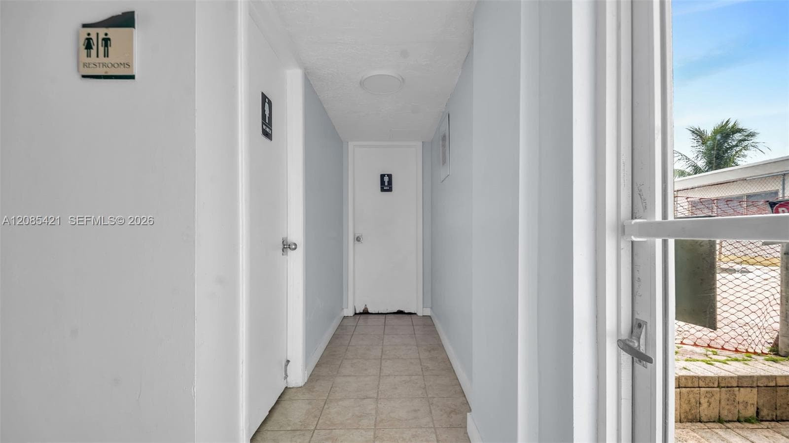 8001 Crespi Blvd # 4B, Miami Beach FL 33141