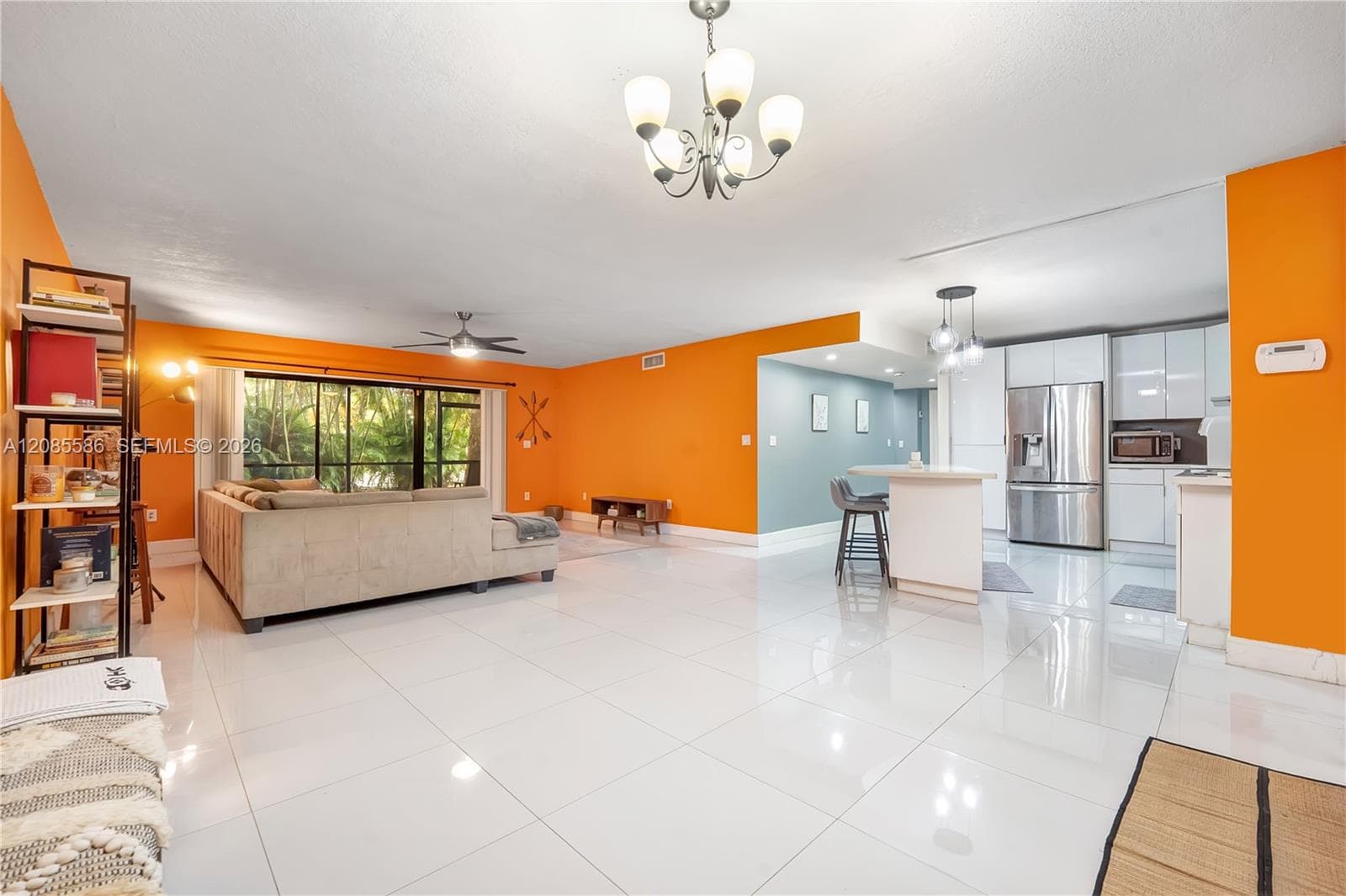 601 Ives Dairy Rd # 8, Miami FL 33179