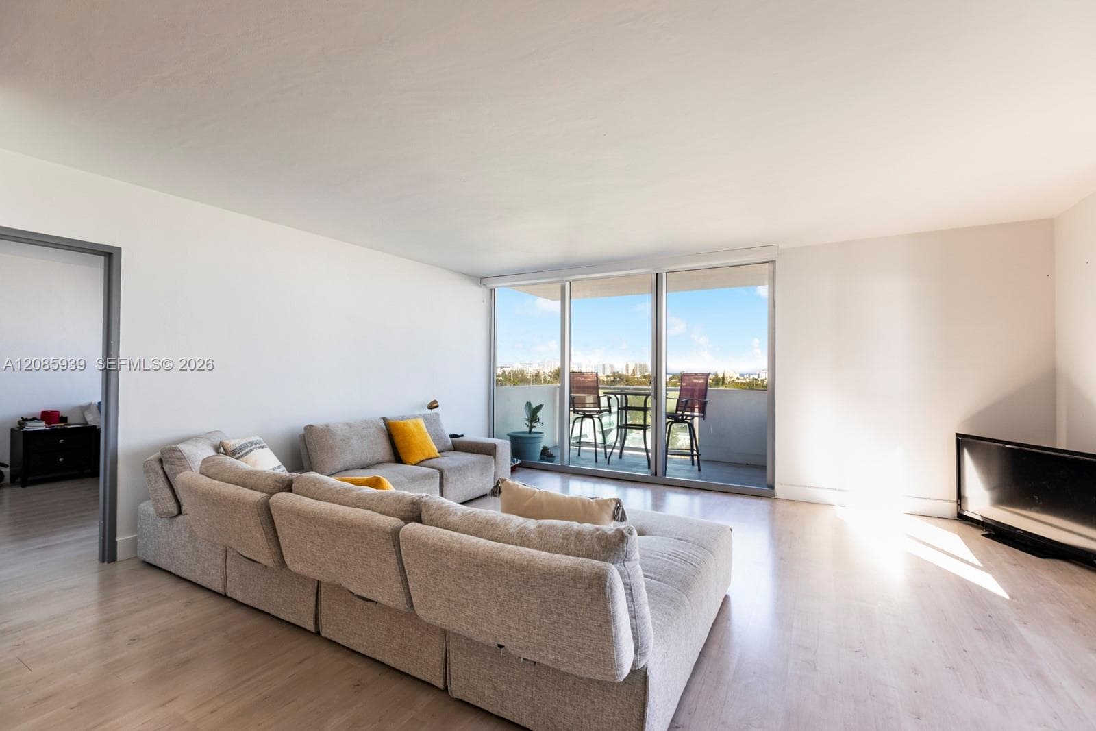 1200 West Ave # 907, Miami Beach FL 33139