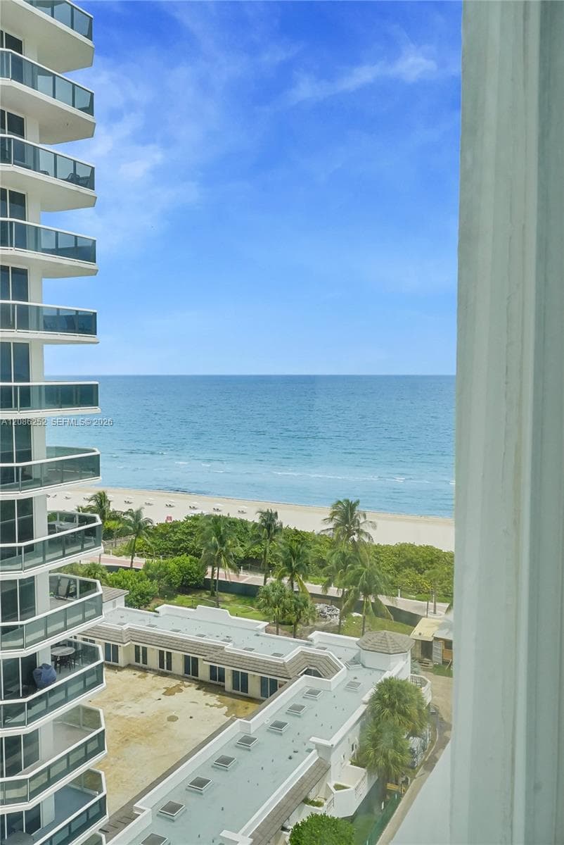 4747 Collins Ave # 1008, Miami Beach FL 33140