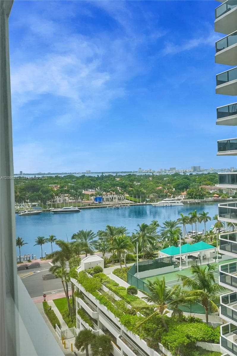 4747 Collins Ave # 1008, Miami Beach FL 33140