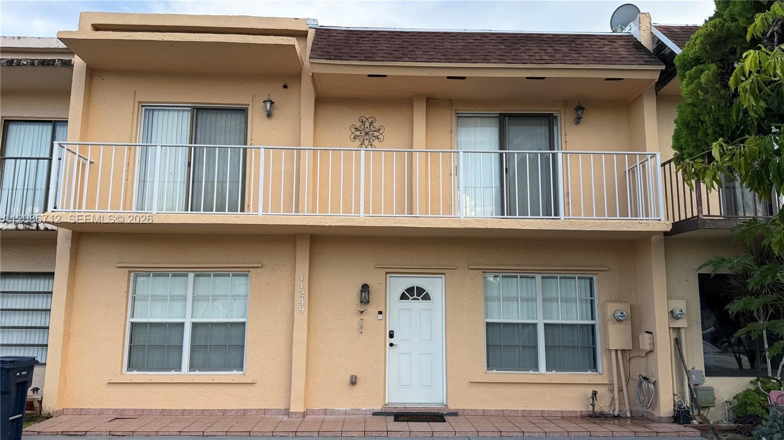 11249 SW 33rd Cir Pl, Miami FL 33165