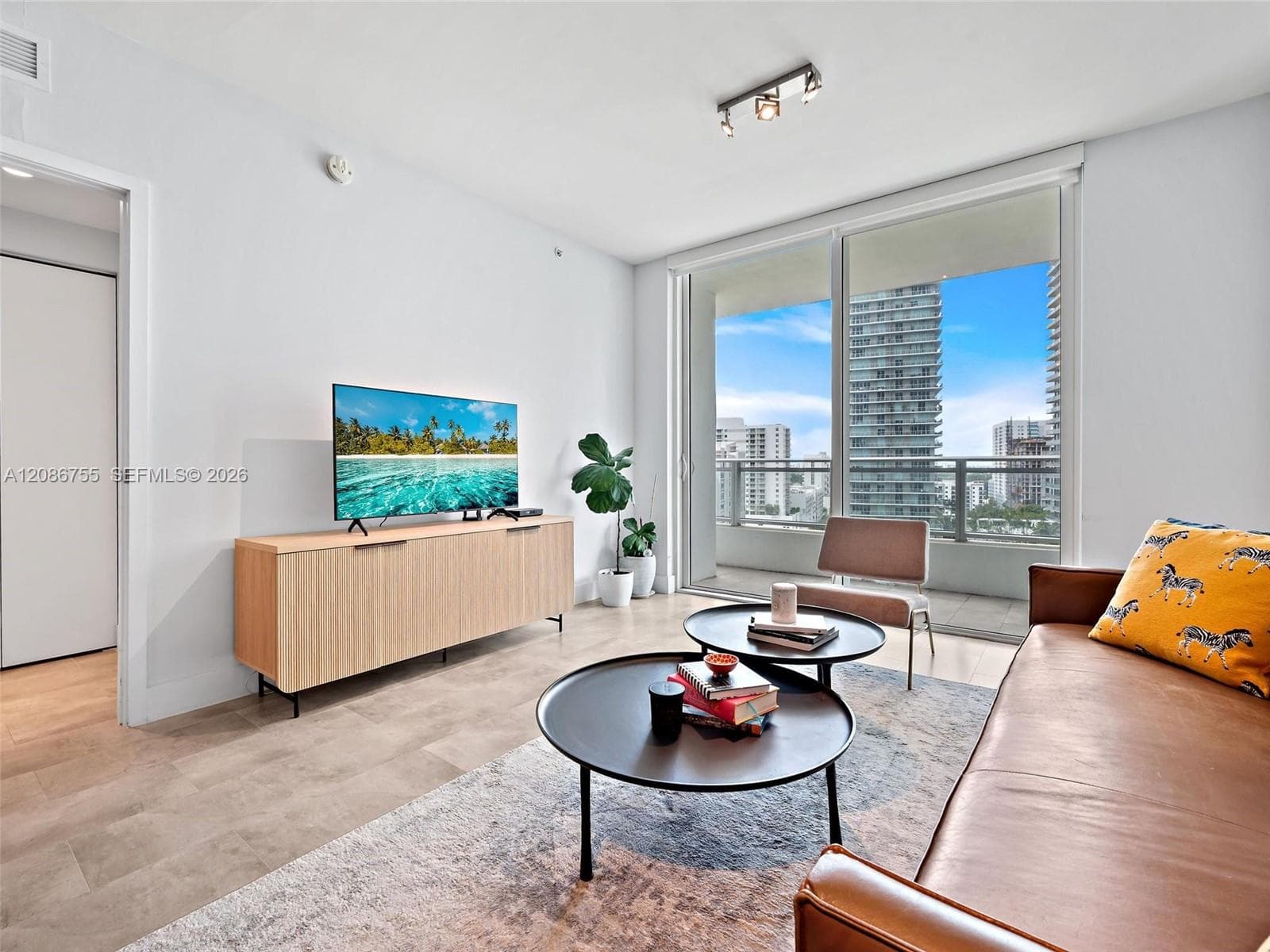1080 Brickell Ave # 1403, Miami FL 33131