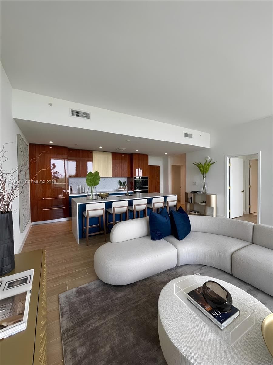 2678 Tigertail Ave # 502, Miami FL 33133