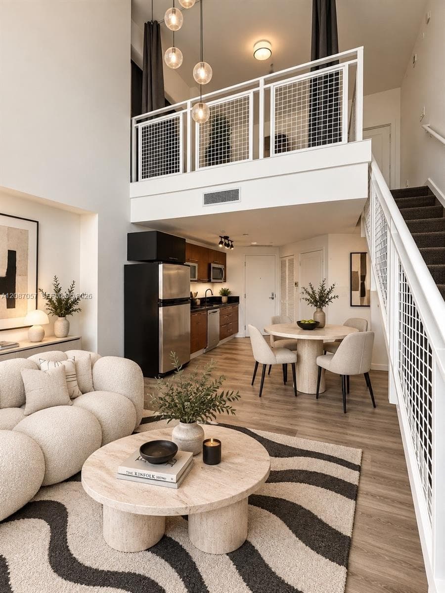 253 NE 2nd St # 630, Miami FL 33132