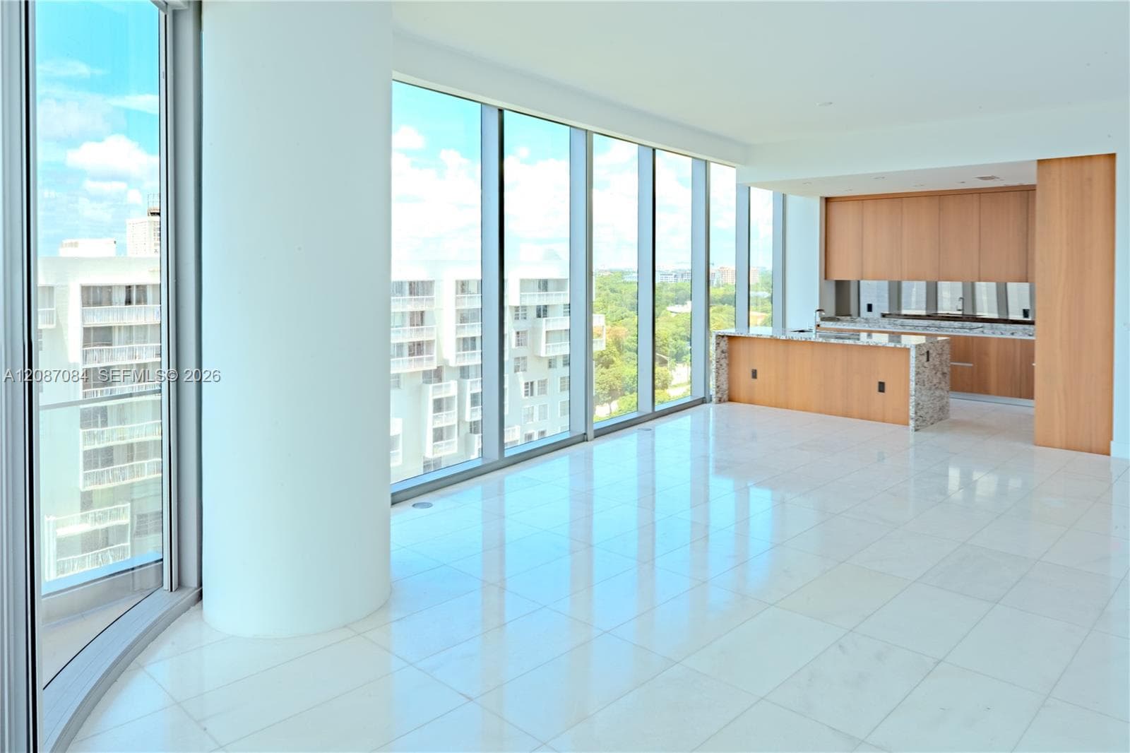 175 SE 25th Rd # 1002, Miami FL 33129
