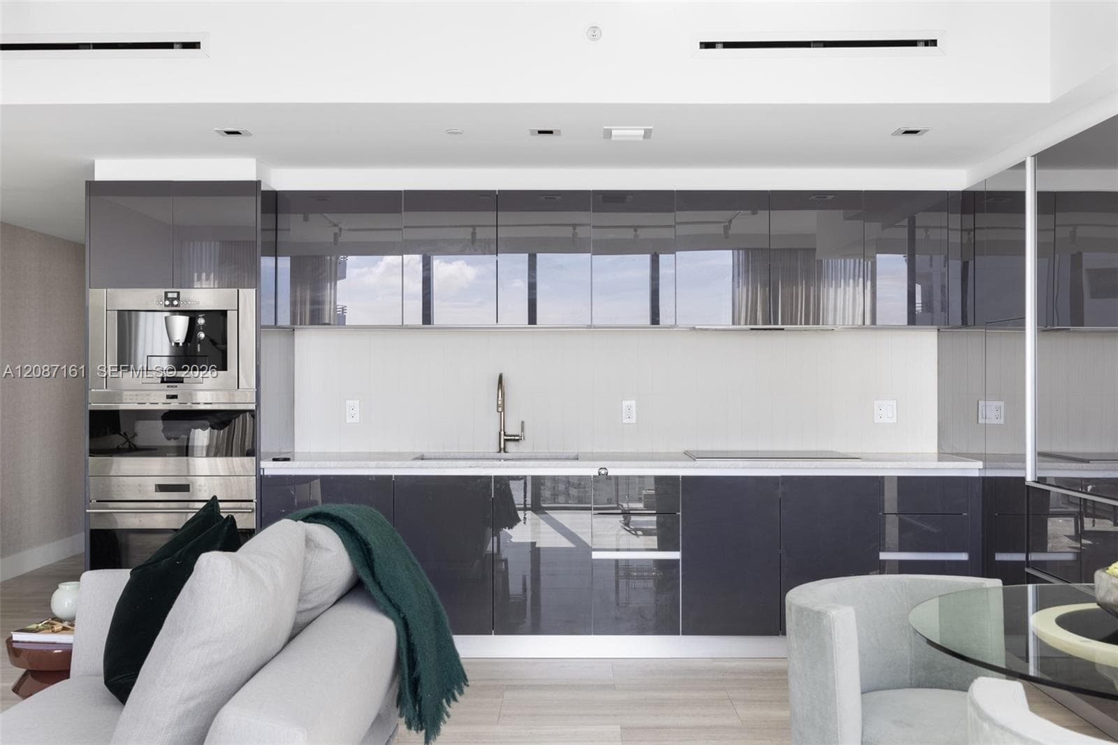 1451 Brickell Ave # 1901, Miami FL 33131