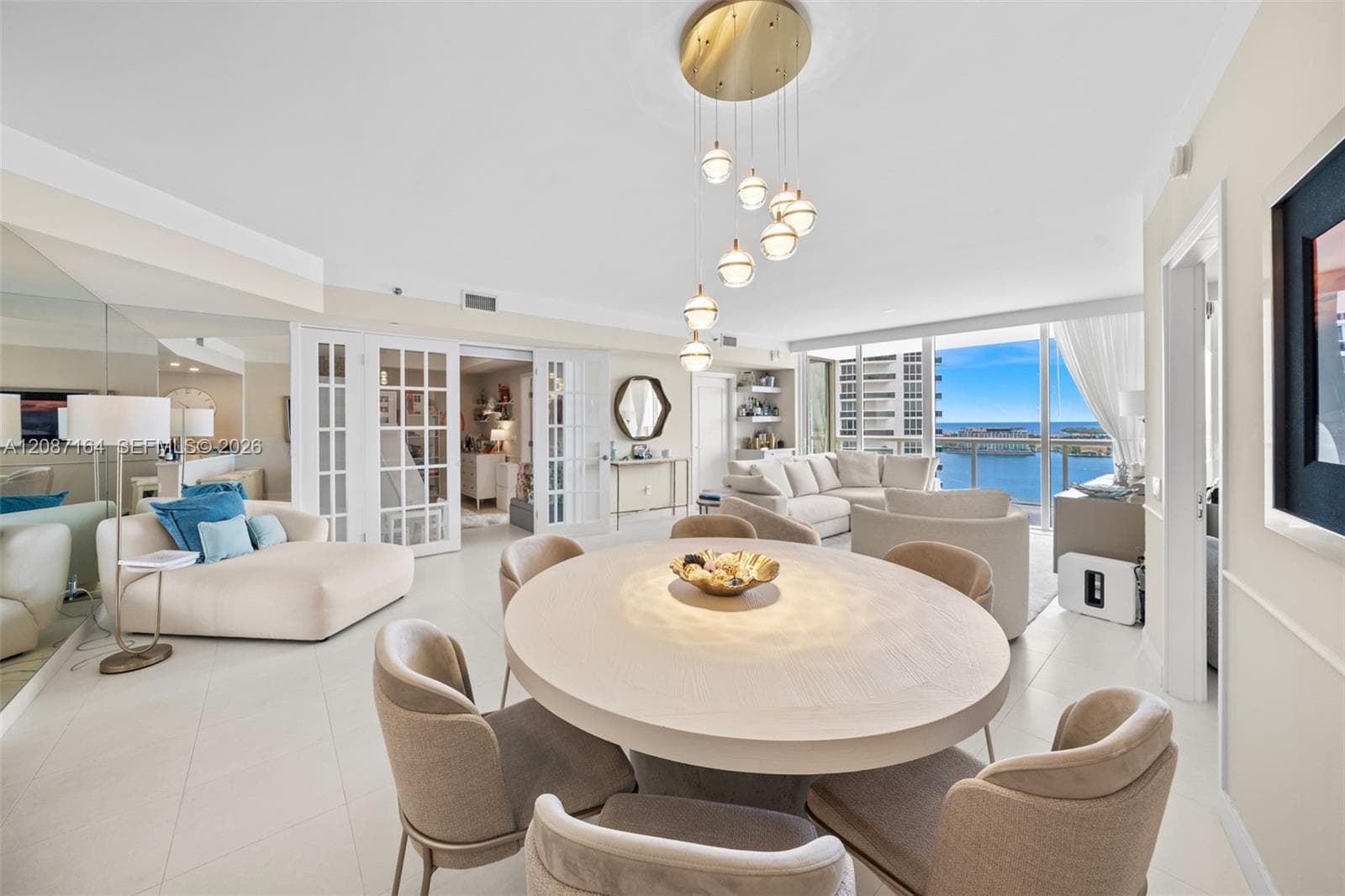 450 Alton Rd # 2105, Miami Beach FL 33139