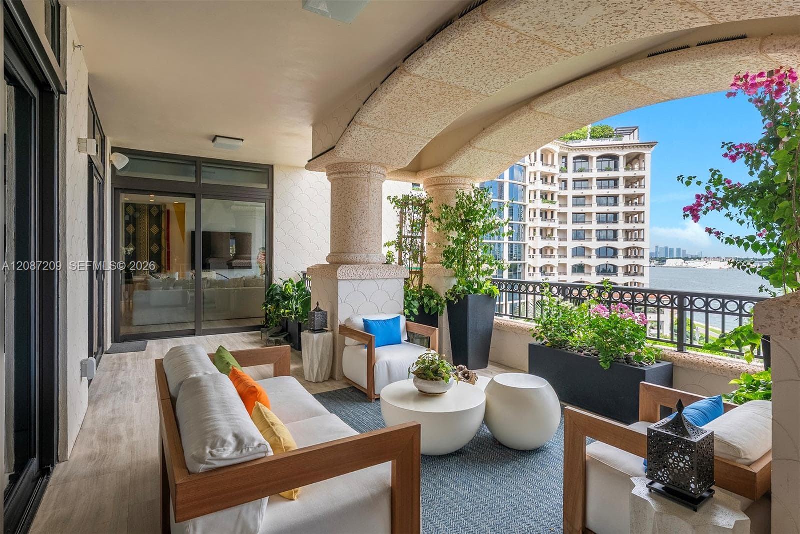 7052 Fisher Island Dr # 7052, Miami Beach FL 33109
