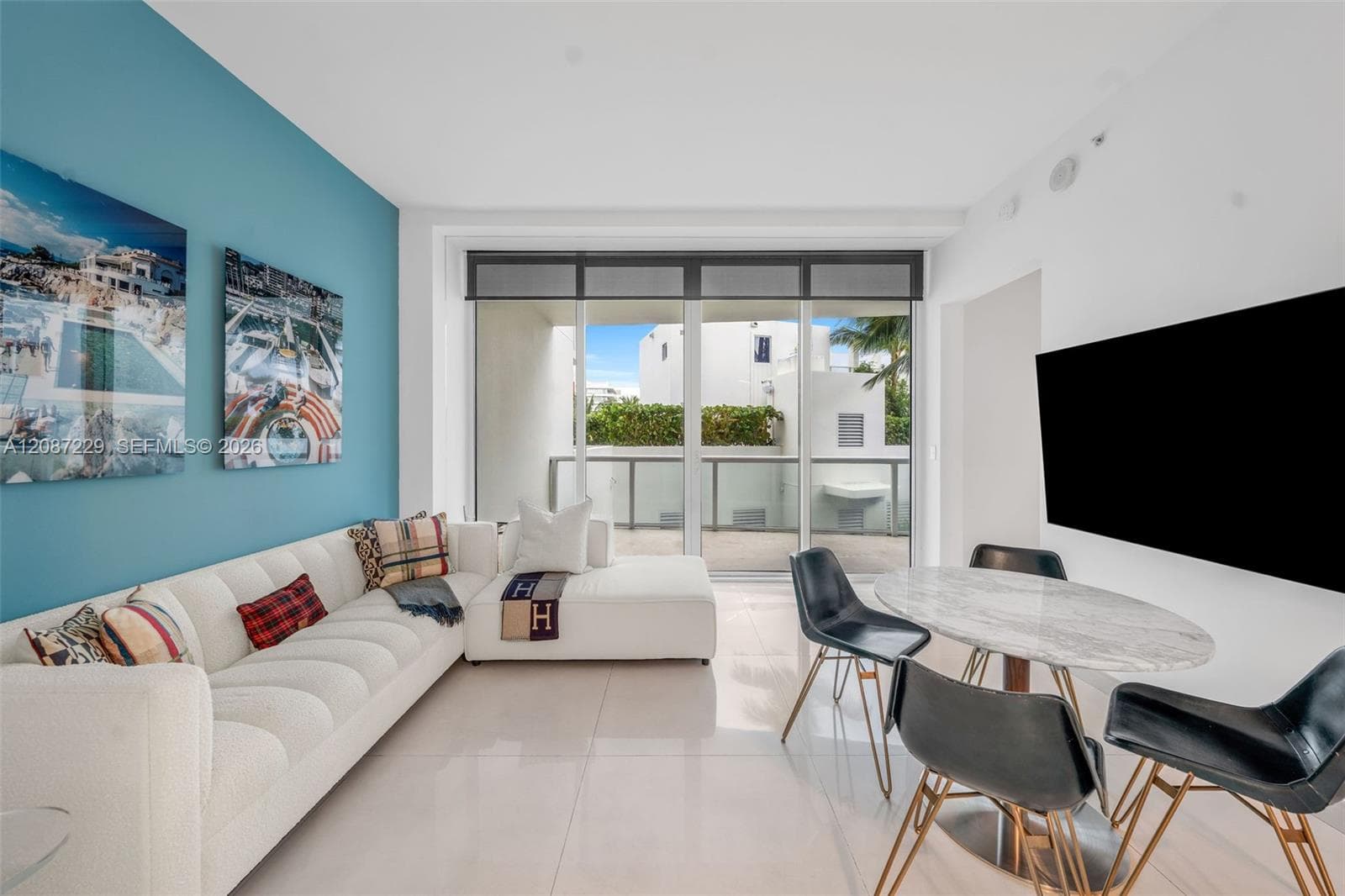 50 S Pointe Dr # 514, Miami Beach FL 33139