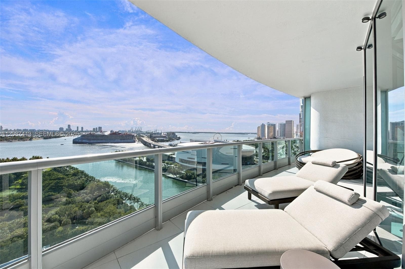 900 Biscayne Blvd # 2406, Miami FL 33132
