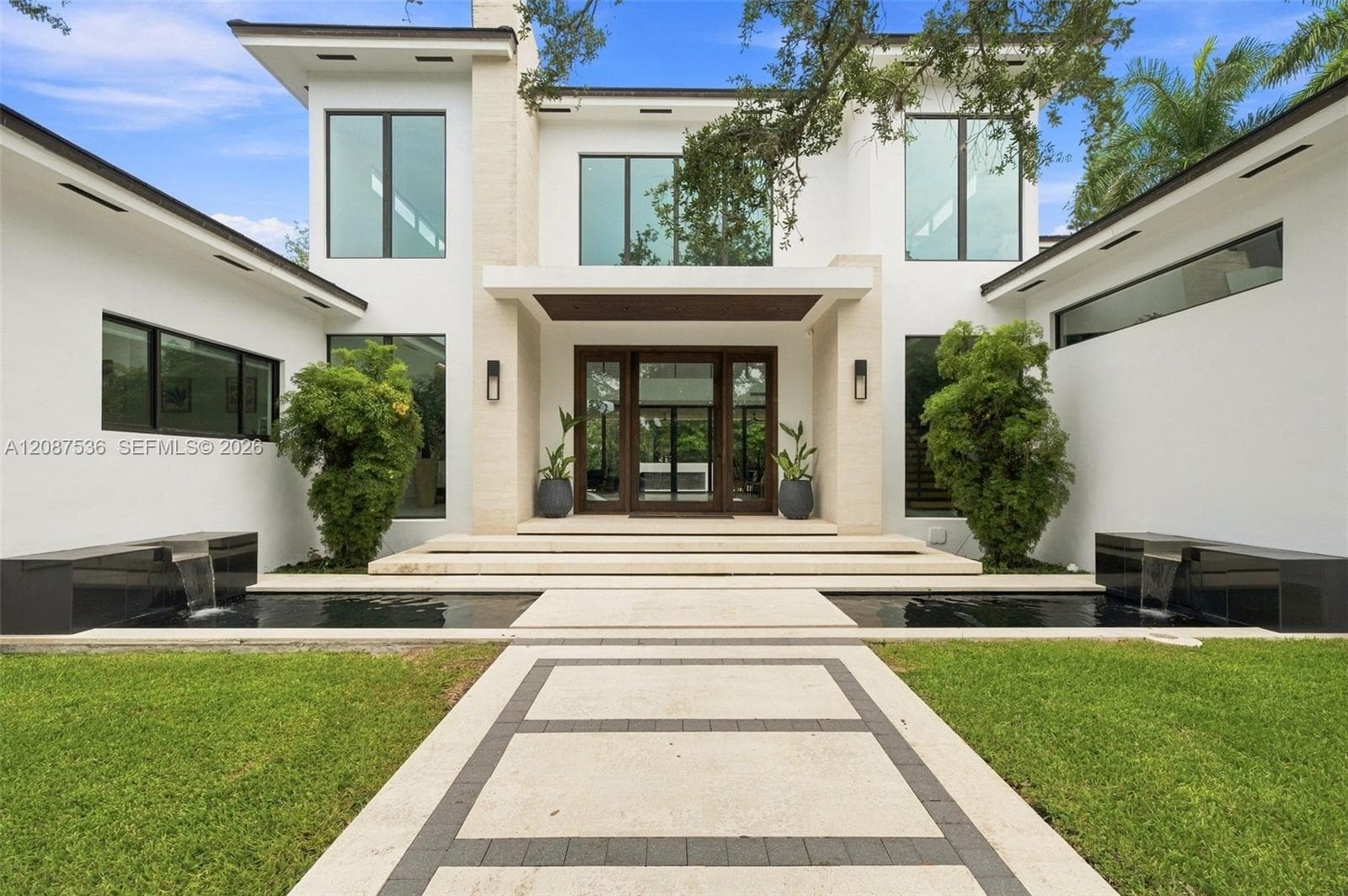 8920 SW 96th St, Miami FL 33176