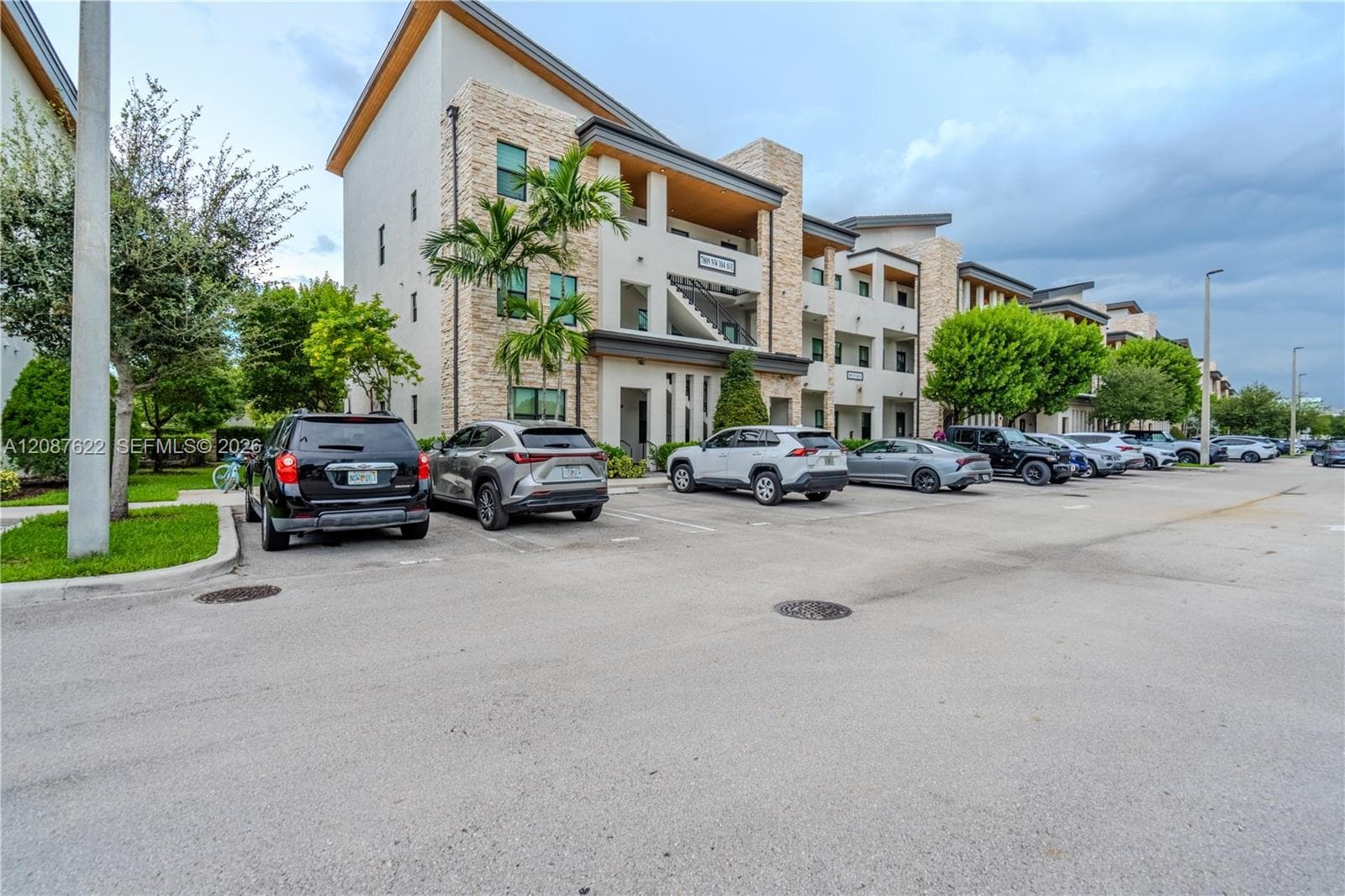7809 NW 104th Ave # 31, Doral FL 33178