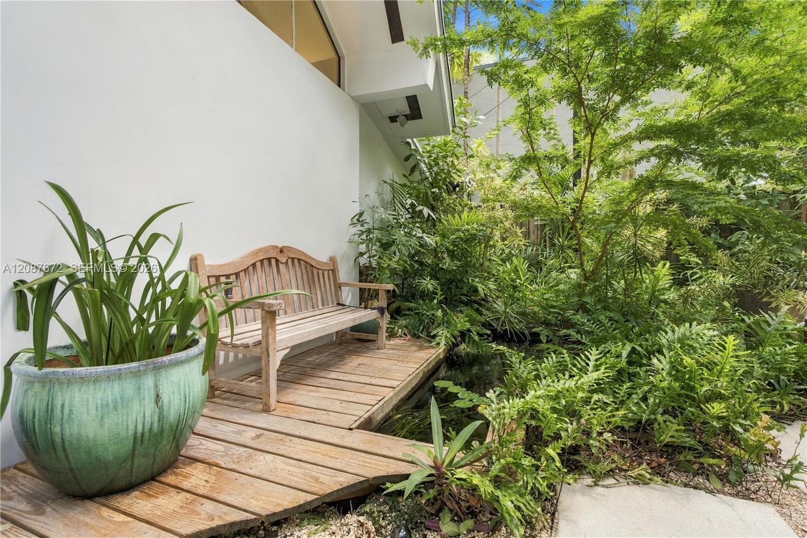 4005 S Loquat Ave, Miami FL 33133