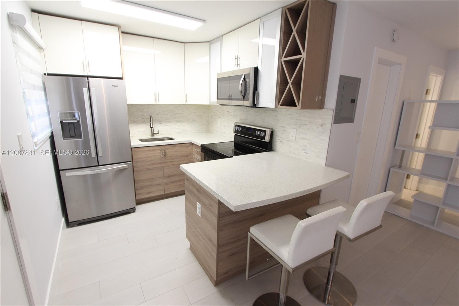427 Santander Ave # 202, Coral Gables FL 33134