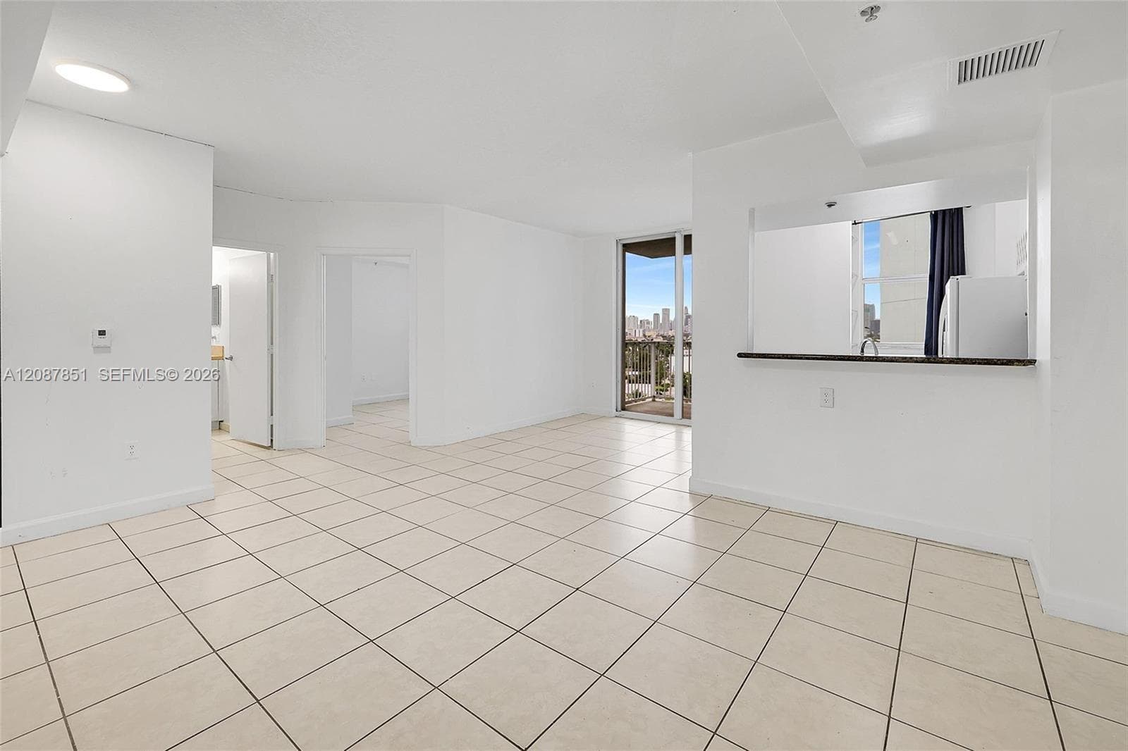 1 Glen Royal Pkwy # 1010, Miami FL 33125