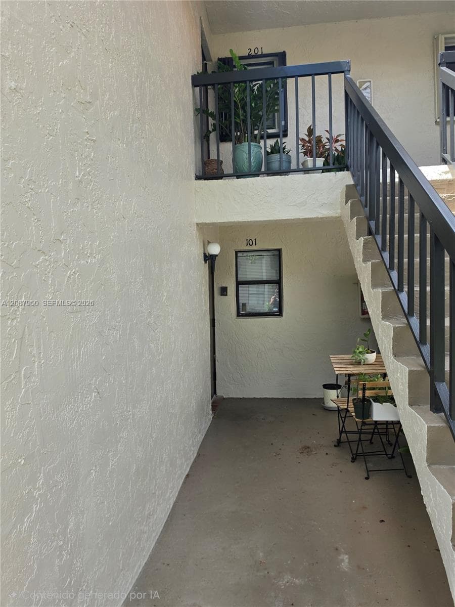 9708 Hammocks Blvd # 32, Miami FL 33196