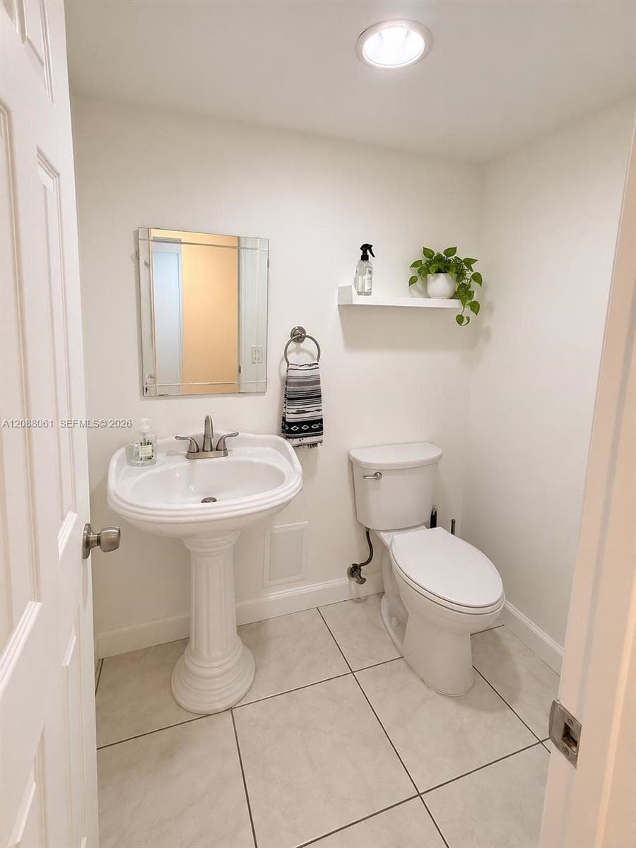 10625 SW 112th Ave # 111, Miami FL 33176