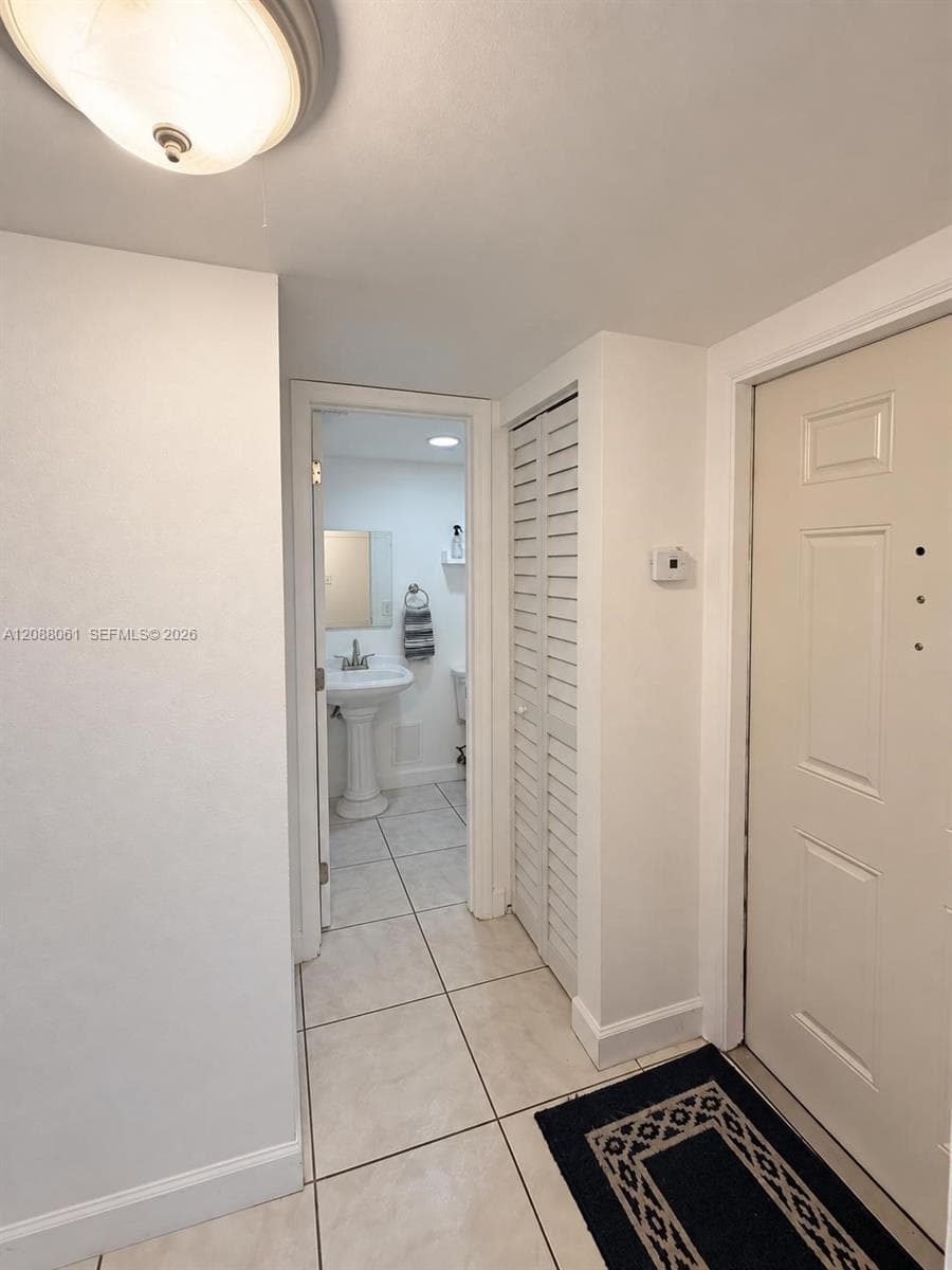 10625 SW 112th Ave # 111, Miami FL 33176