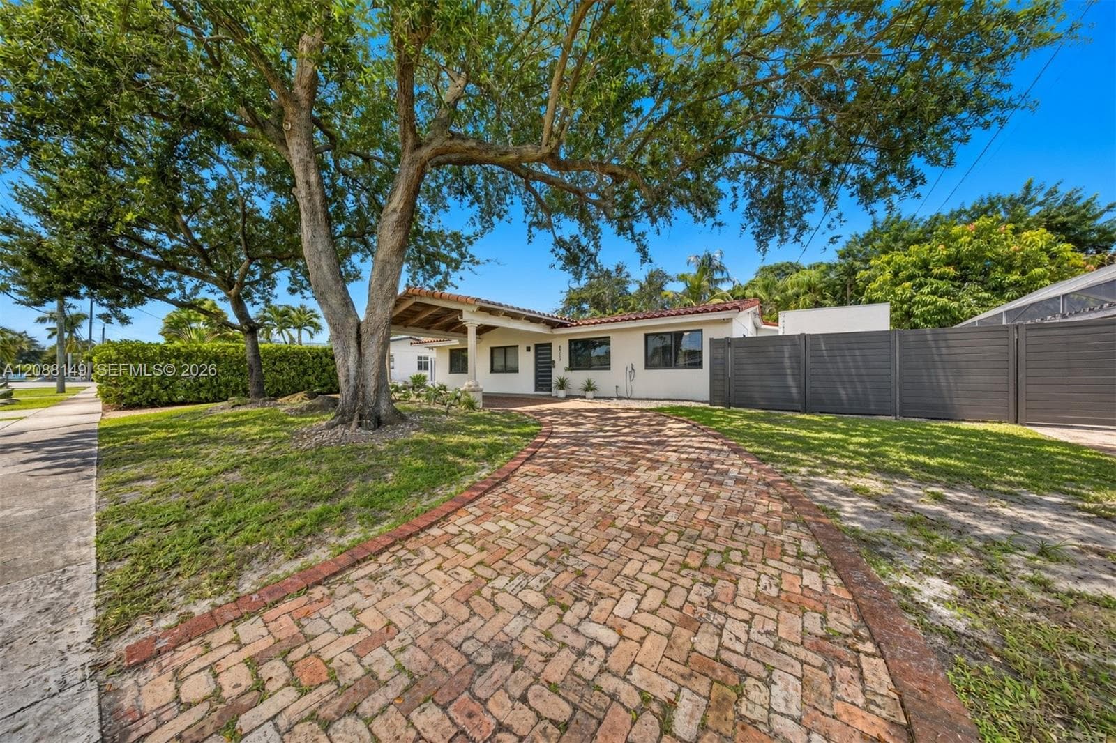 8315 SW 99th Ct, Miami FL 33173