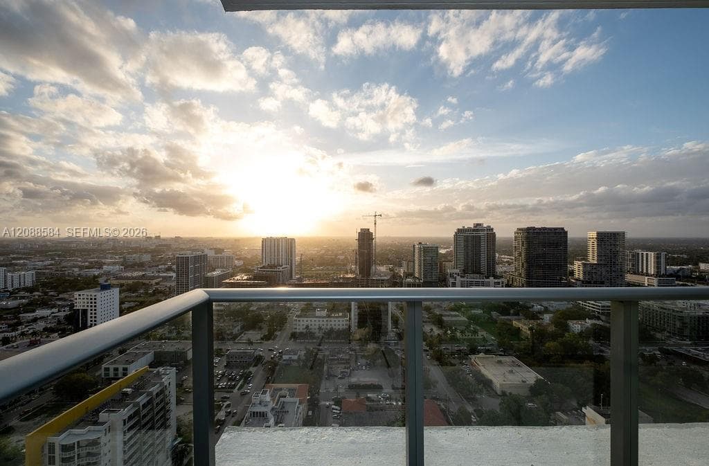 480 NE 31 St # 3101, Miami FL 33137