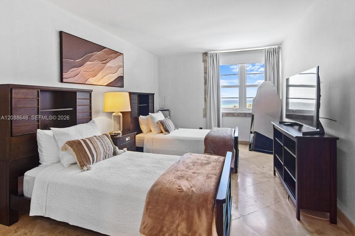 100 LINCOLN RD # 748, Miami Beach FL 33139
