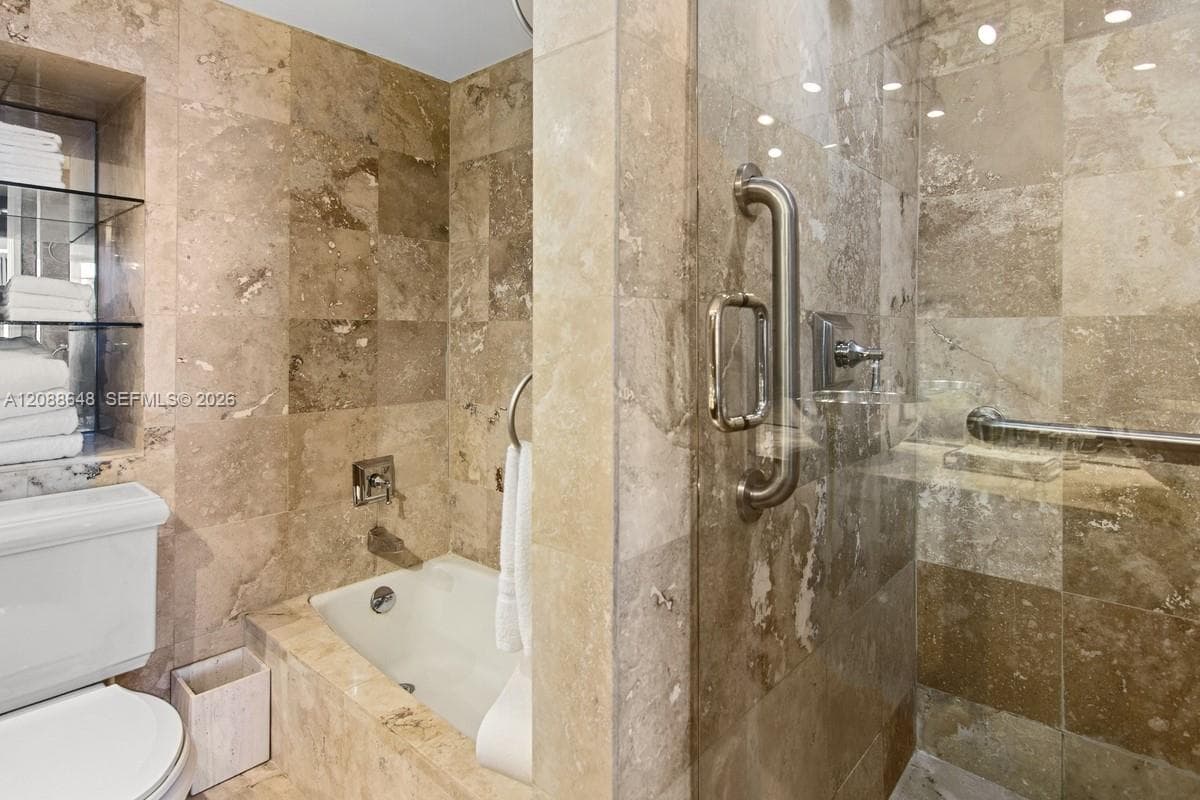 100 LINCOLN RD # 748, Miami Beach FL 33139