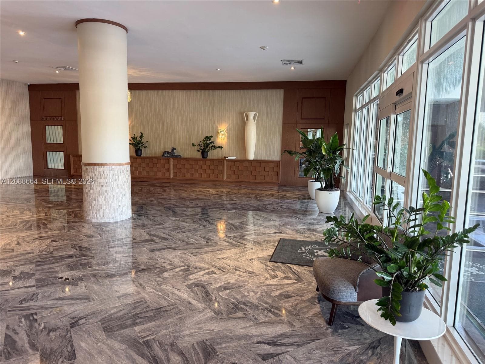 5401 Collins Ave # 826, Miami Beach FL 33140