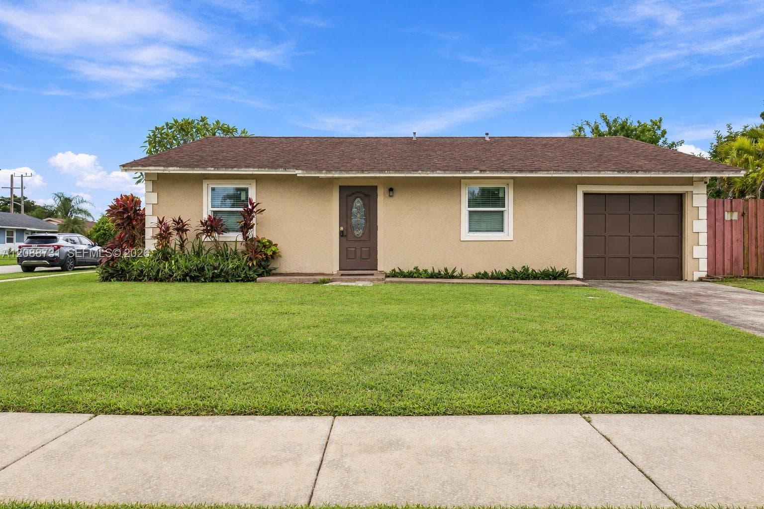 8120 SW 5th Ct, North Lauderdale FL 33068
