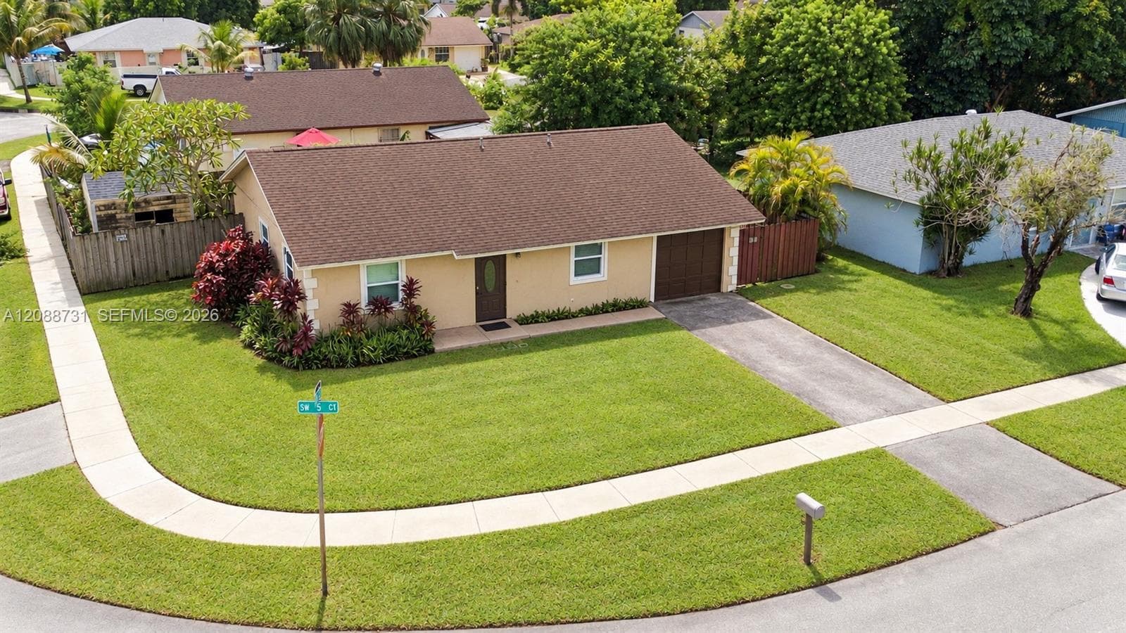 8120 SW 5th Ct, North Lauderdale FL 33068
