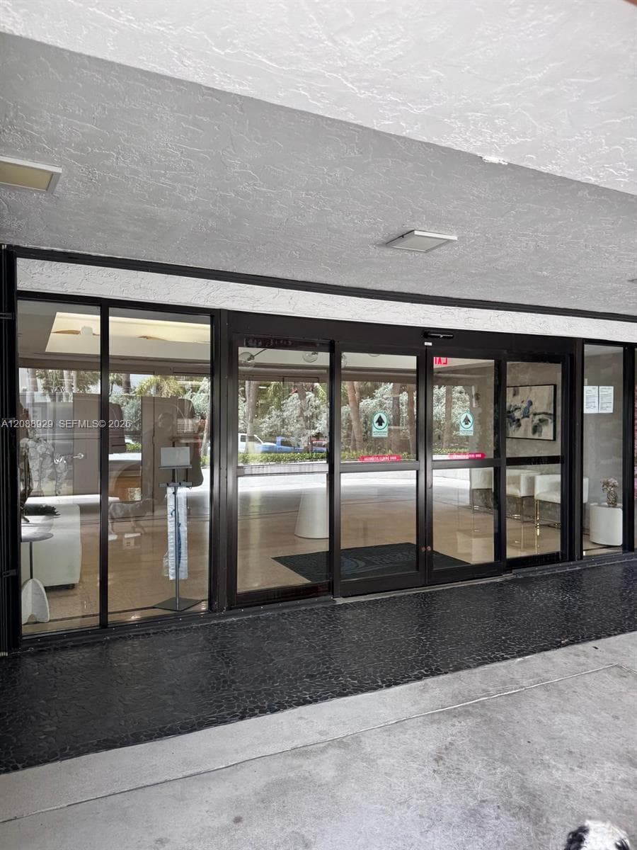200 SE 15th Rd # 7D, Miami FL 33129