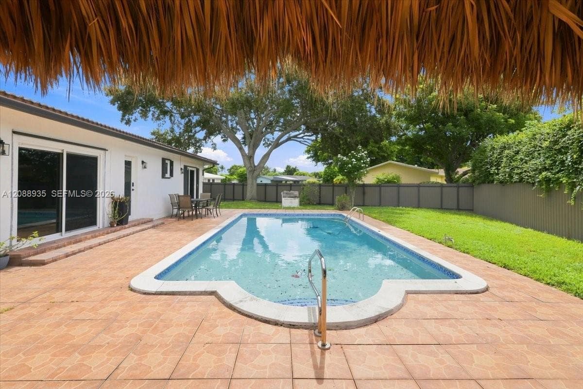 10120 SW 128th St, Miami FL 33176