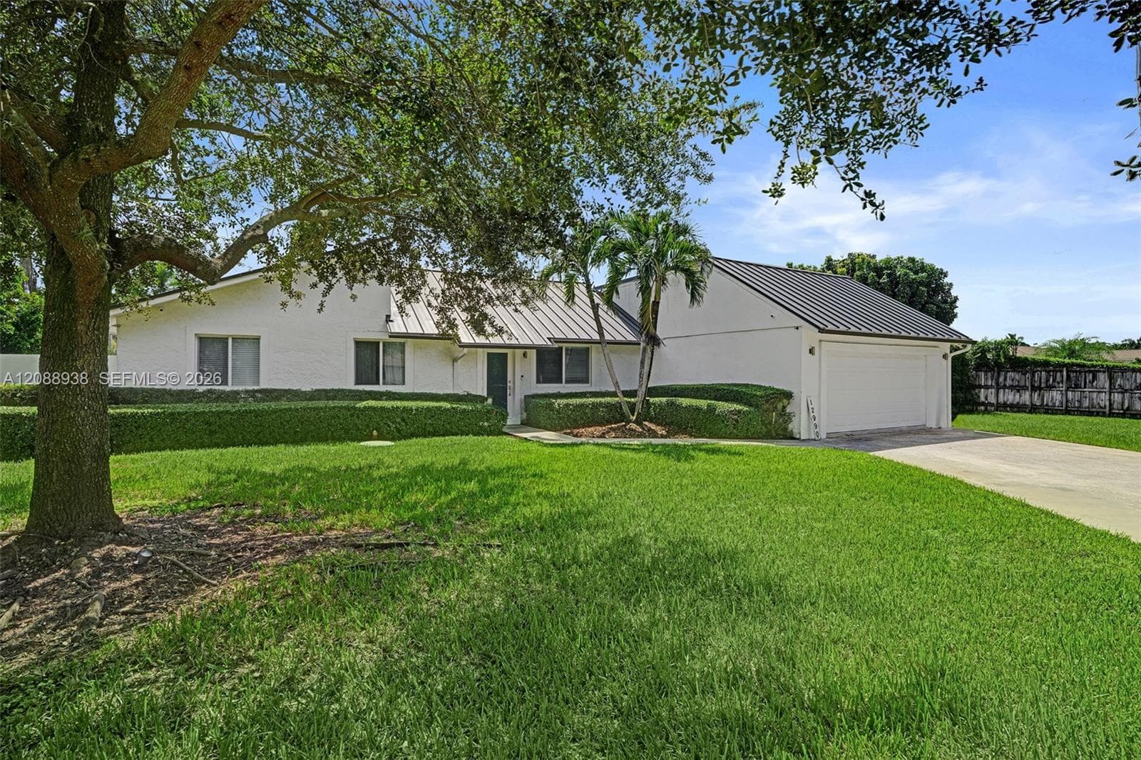 12990 SW 190th St, Miami FL 33177