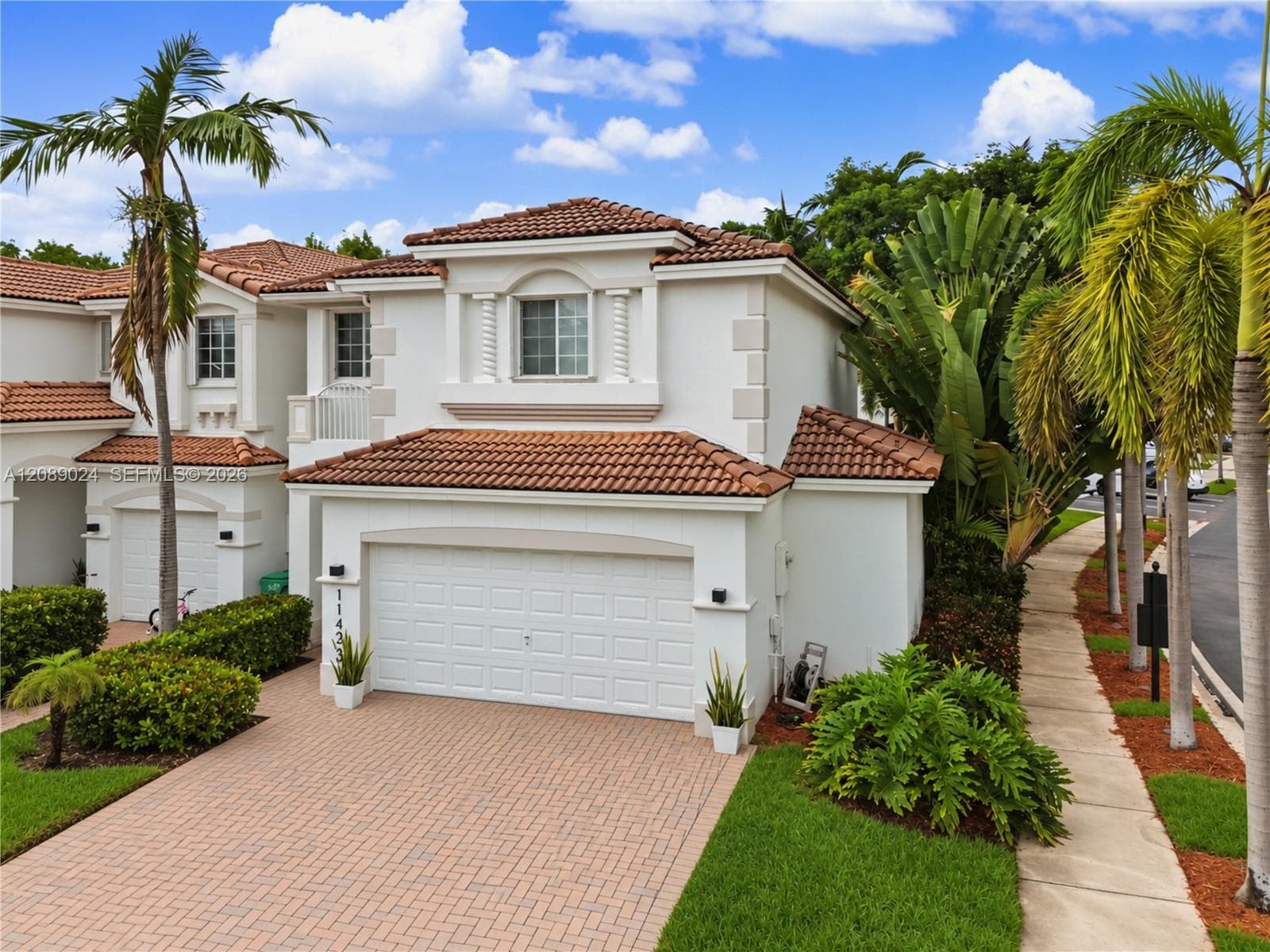 11423 NW 69th TER, Doral FL 33178