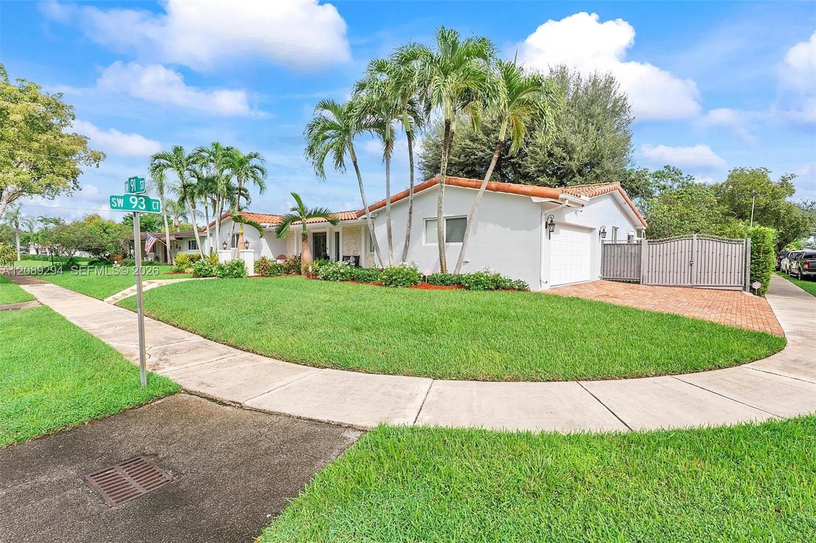 9355 SW 91st St, Miami FL 33176