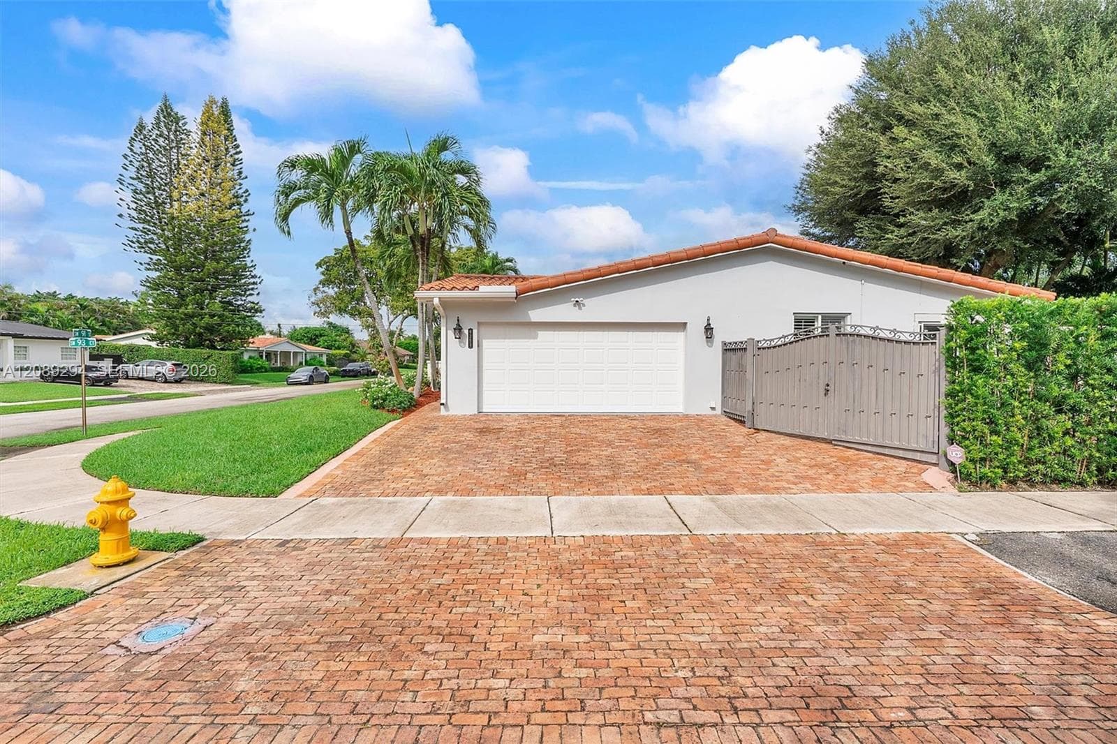 9355 SW 91st St, Miami FL 33176