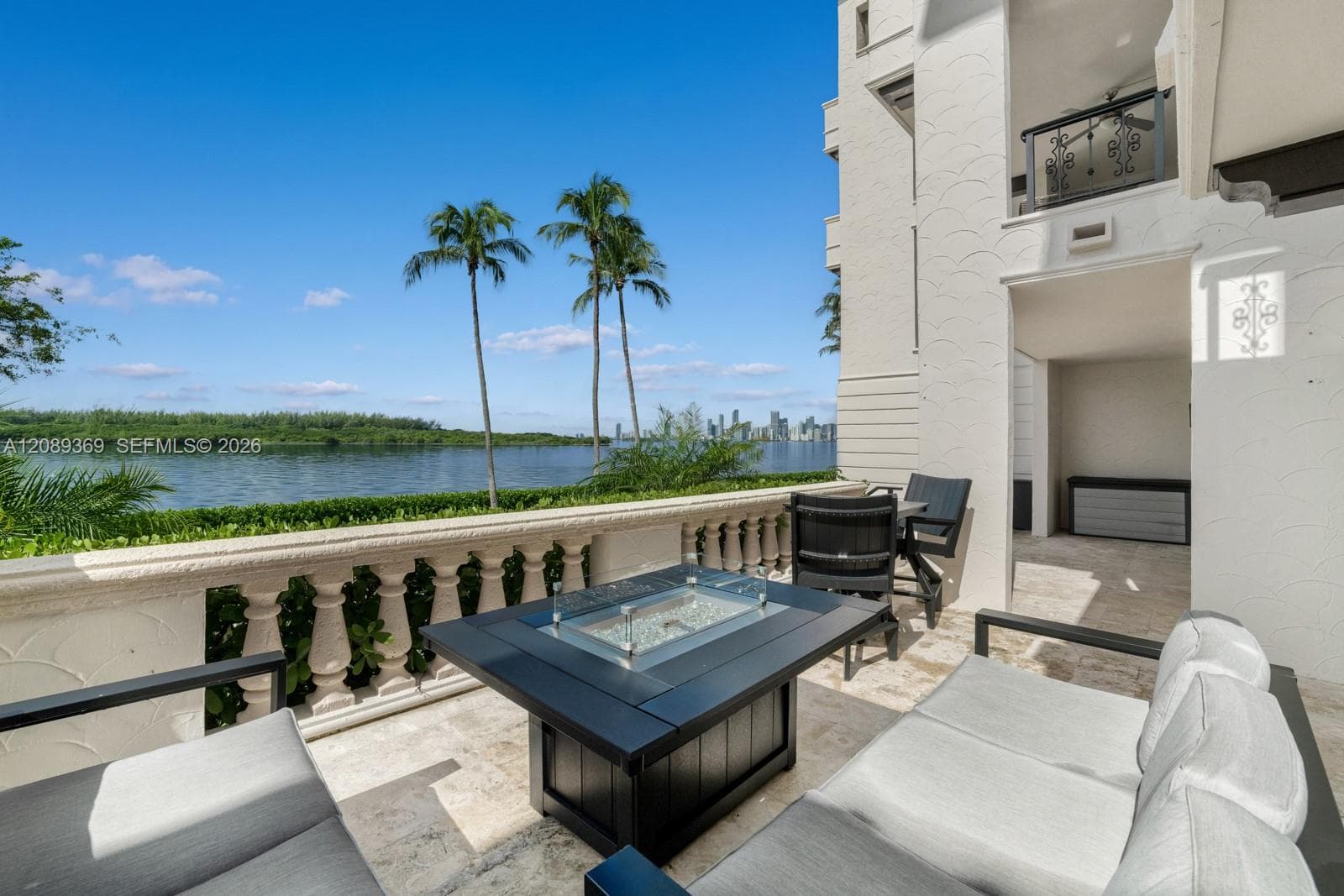 2412 Fisher Island Dr # 5102, Miami Beach FL 33109