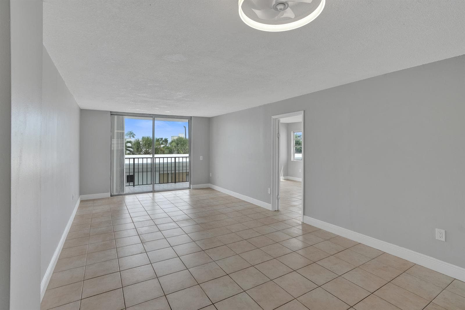 7601 Byron Avenue # 3C, Miami Beach FL 33141