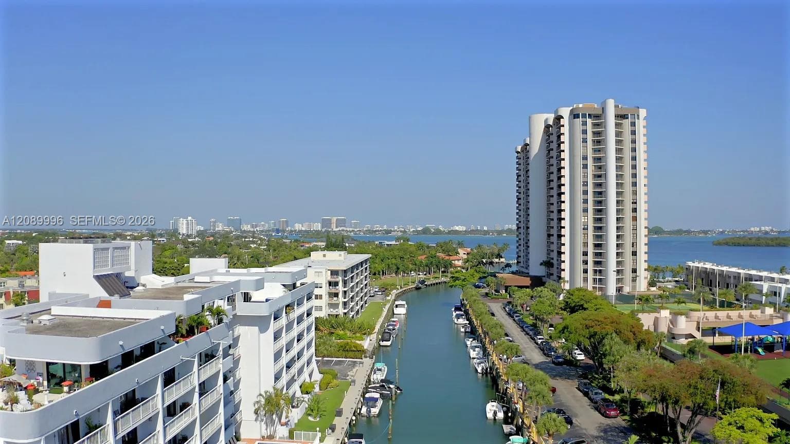 1650 NE 115th St # 207, Miami FL 33181
