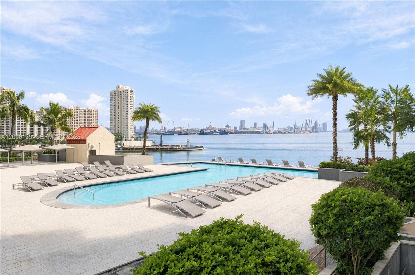 1155 Brickell Bay Dr # 704, Miami FL 33131